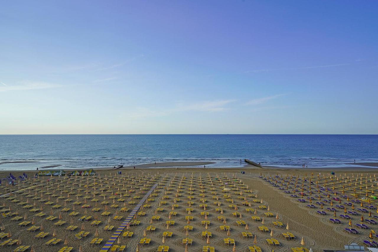 Hotel Strand A Frontemare Lido di Jesolo Dış mekan fotoğraf