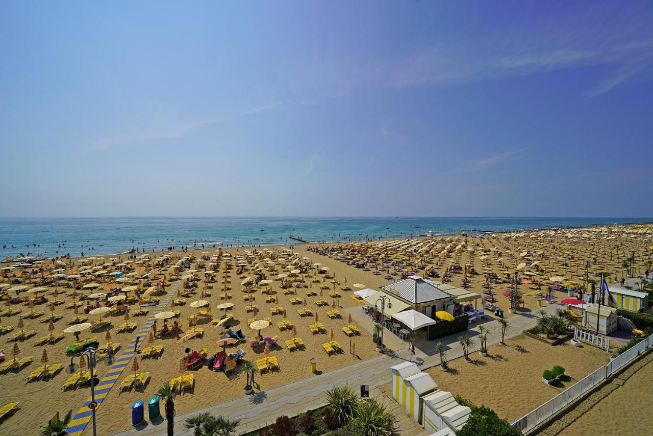 Hotel Strand A Frontemare Lido di Jesolo Dış mekan fotoğraf